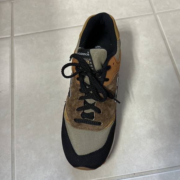 Men’s - New Balance 577 - Ermine Kelp Glazed Ginger - Picture 2 of 9